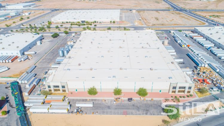 Centro Industrial Juárez - FIBRAPL 11
