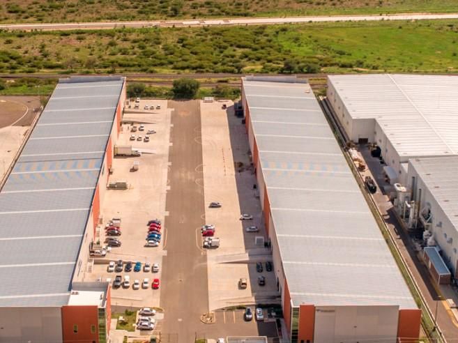 Techno Park Santa Fe IV / Nave 1