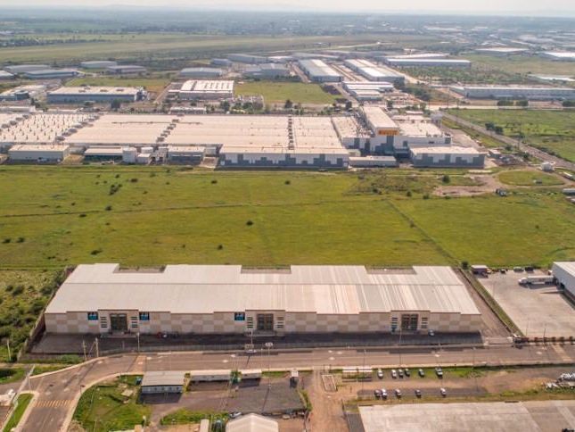Santa Fe IV Industrial Park / Nave 35
