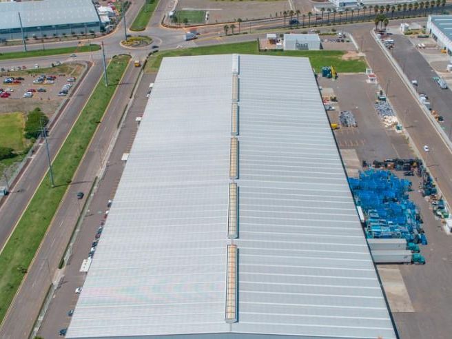 Castro Del Río Industrial Park / Nave 27