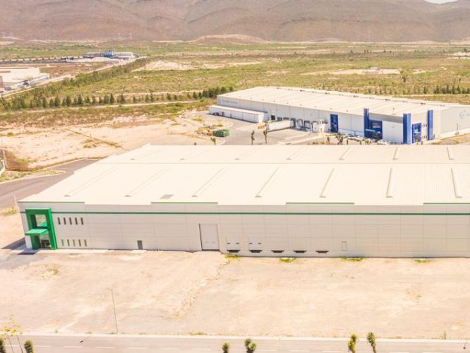 Cactus Valley Industrial Park / Nave 02