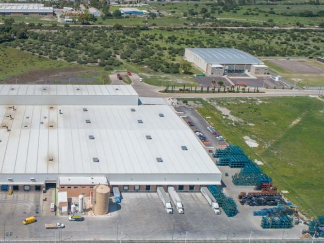 Parque Industrial Opcion / Prologis Park Opcion Edificio 1