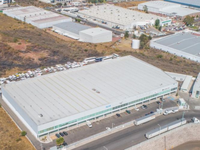 Zona Industrial Bernardo Quintana Nave 89