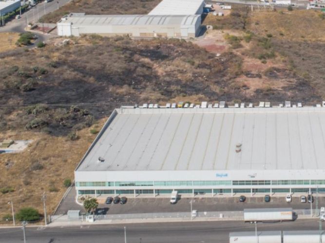 Zona Industrial Bernardo Quintana Nave 89