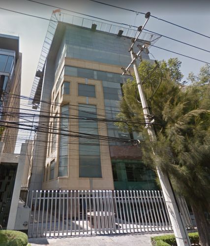 Montes Urales 425 / Corporativo Lomas