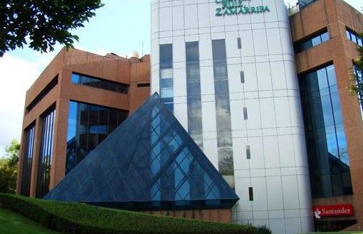 Corporativo Pirámide