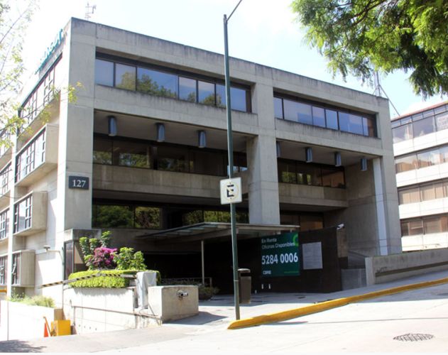 Torre Duraznos 127 / Coporativo Duraznos